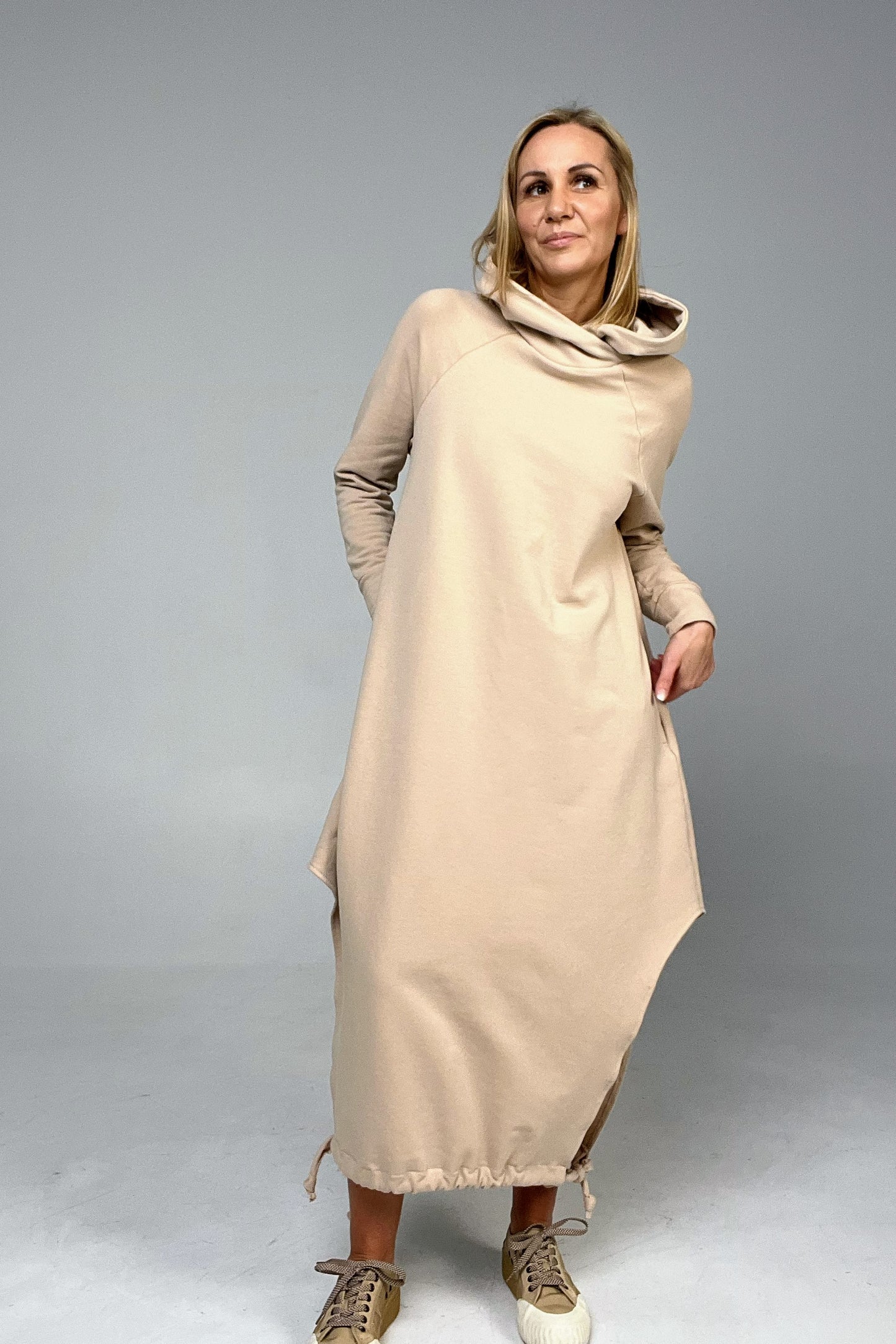 Sukienka Maxi Beige